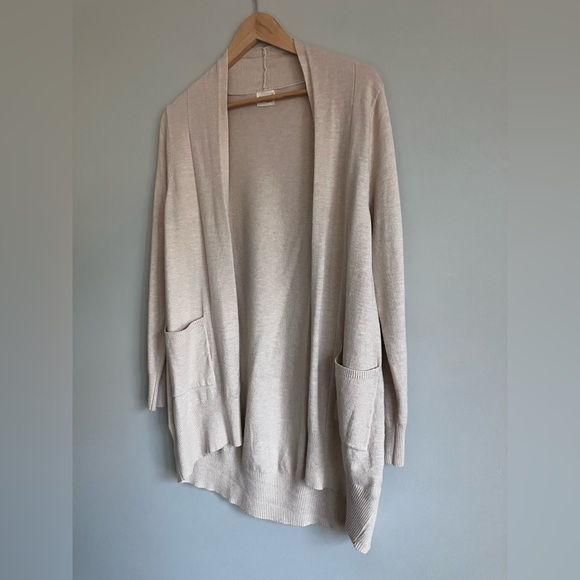 DREAMERS BY DEBUT Tan Long Sleeve Light Weight Long Sleeve Cardigan  Size S/M - Picture 6 of 12